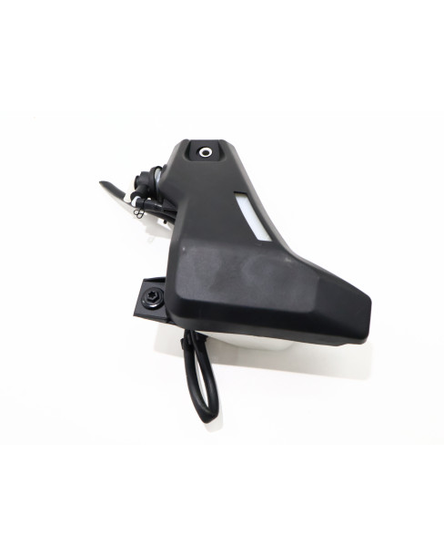 Yamaha Tenere 700, expansionskärl 2