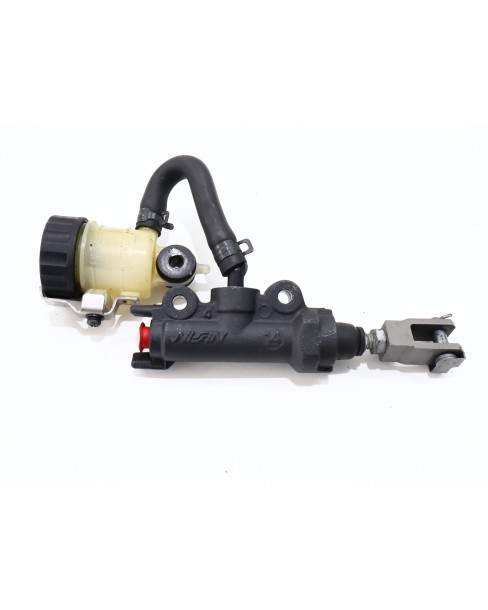 Honda CBR1000RR, bromscylinder bak