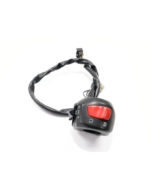 Suzuki GSX-R750, omkopplare höger 2