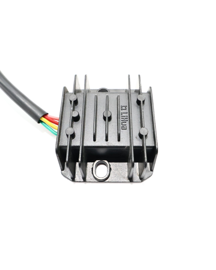 Drax Raw/Rough/Awesome, voltregulator