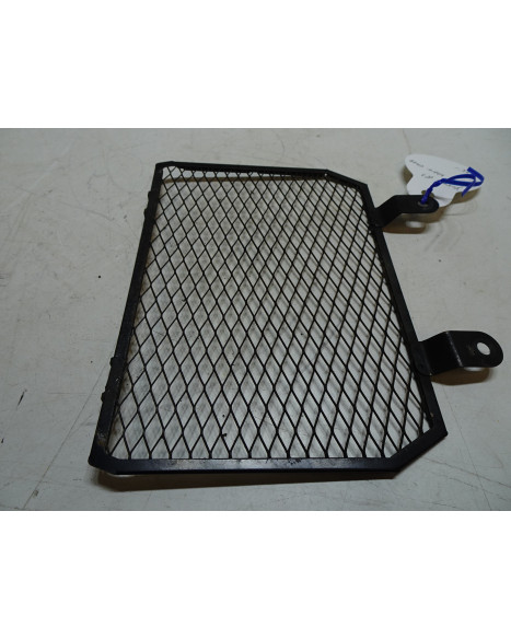 Yamaha R1, galler nedre front