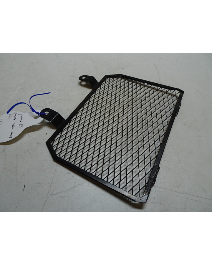 Yamaha R1, galler nedre front