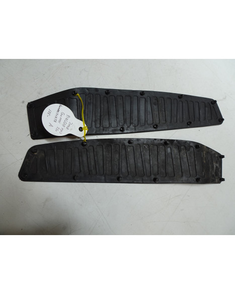 Piaggio MP3 250, gummimatta (par)