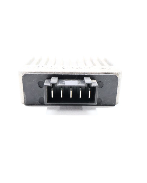 Piaggio Fly 50, voltregulator 2