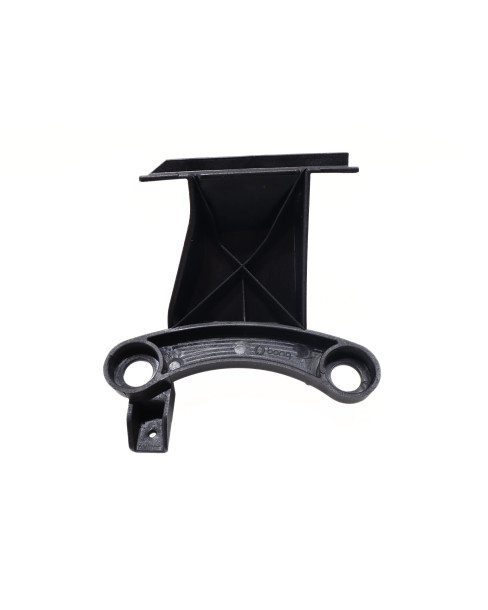 Aixam S9/S10, nedre kylarfäste