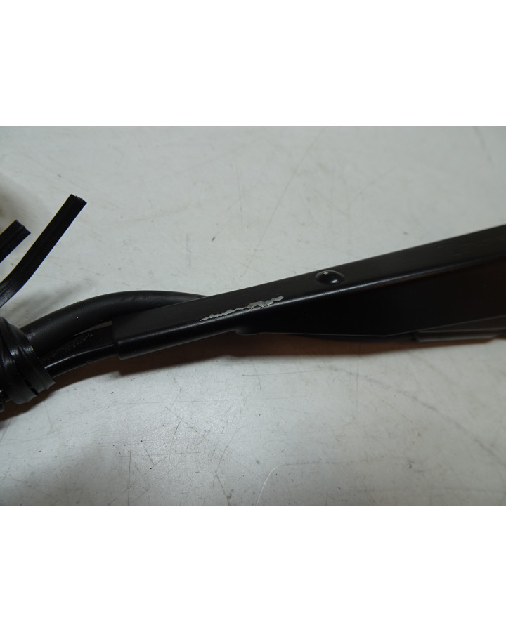 Ligier JS56, torkararm höger