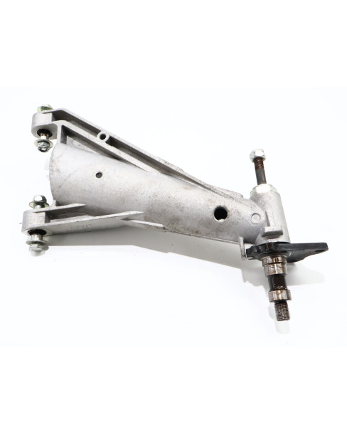 Ligier/Microcar, bärarm höger bak 2