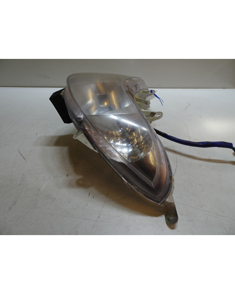 Kymco Grand Dink 125, framlykta