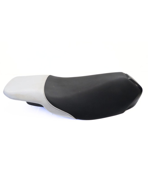 Peugeot Speedfight 2, sadel