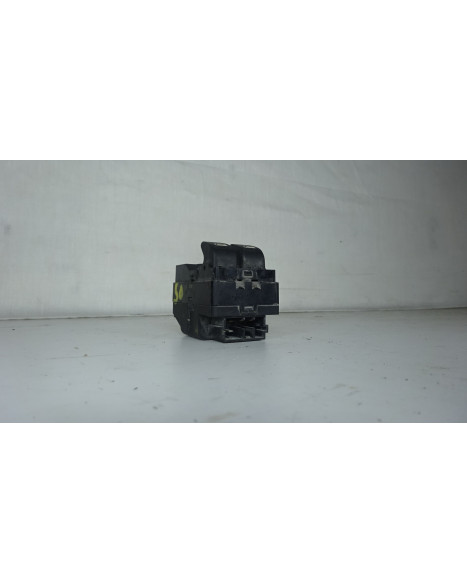 Ligier JS50/IXO/X-Too/Microcar MGO, strömbrytare fönsterhiss