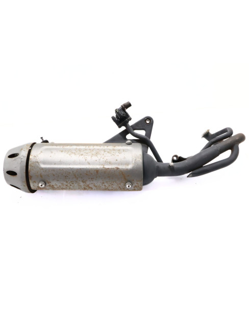 Kymco Super 8, avgassystem