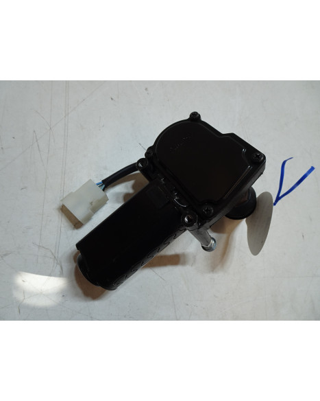 Chatenet CH26, torkarmotor bak