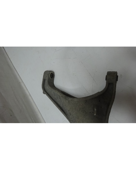 Aixam S9 GTI, bärarm vänster bak