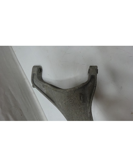 Aixam S9 GTI, bärarm höger bak