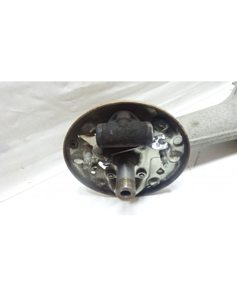 Aixam S9 GTI, bärarm höger bak