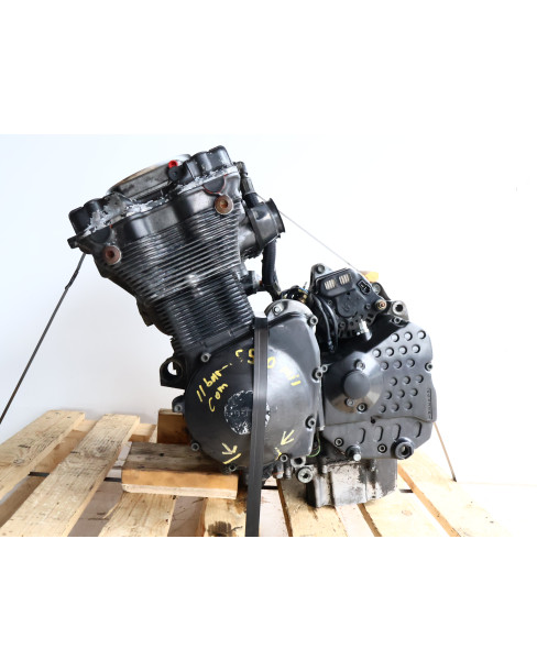 Suzuki GSX 750, motor (repobjekt) 2