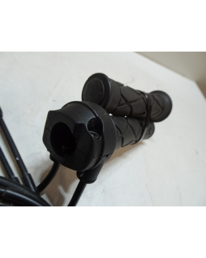 Yamaha Neos, gashandtag med gasvajer komplett