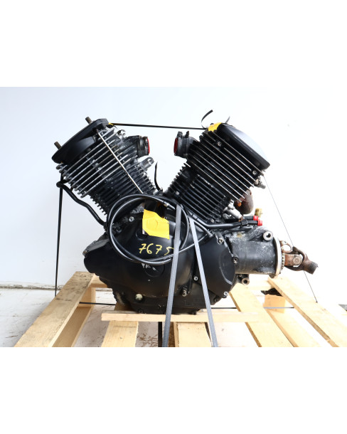 Yamaha XVS 1100 Dragstar, motor 2