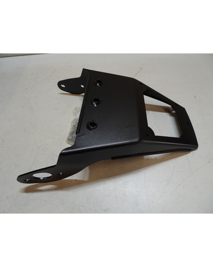 Aprilia Area 51, pakethållare för box