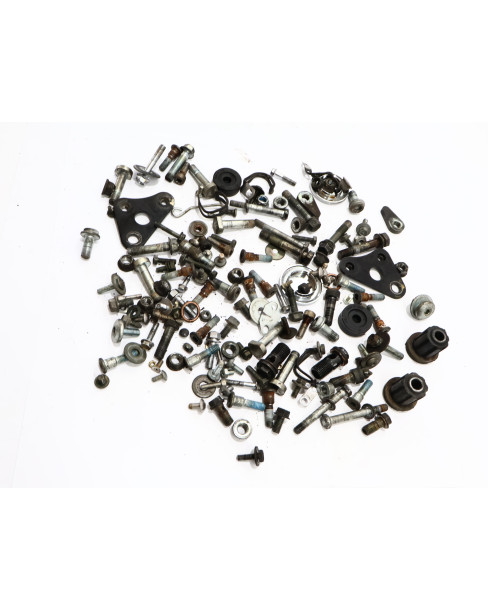 Suzuki GSX 750, skruvkit