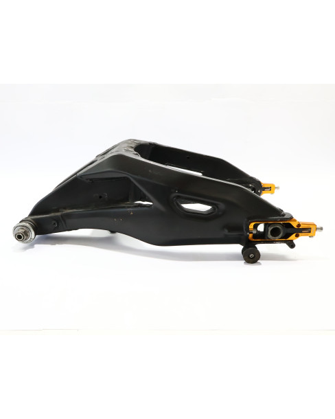 Yamaha YZF-R1, sving 2