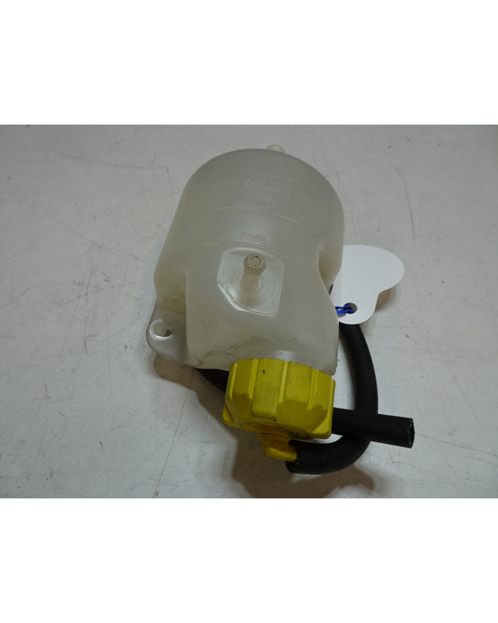 Aixam S9, expansionskärl