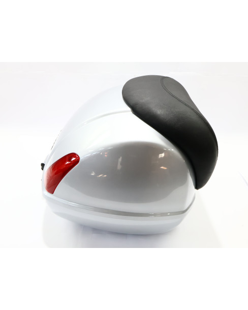 Vespa GT, toppbox 2