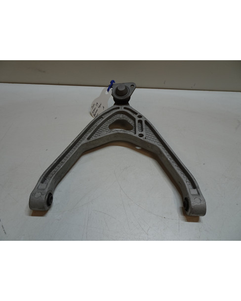 Aixam S9, bärarm höger fram