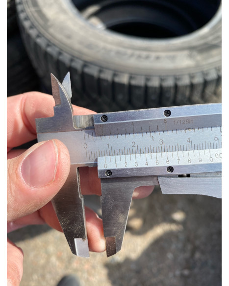 Triangle Icelink, 215/65-16 (dubbade vinterdäck)