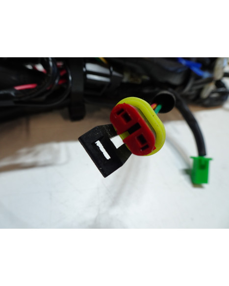 Peugeot Kisbee, kabelhärva