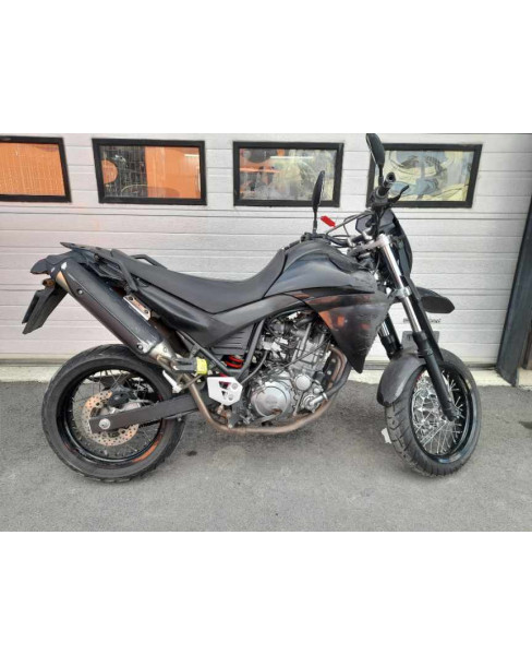 Yamaha XT660X