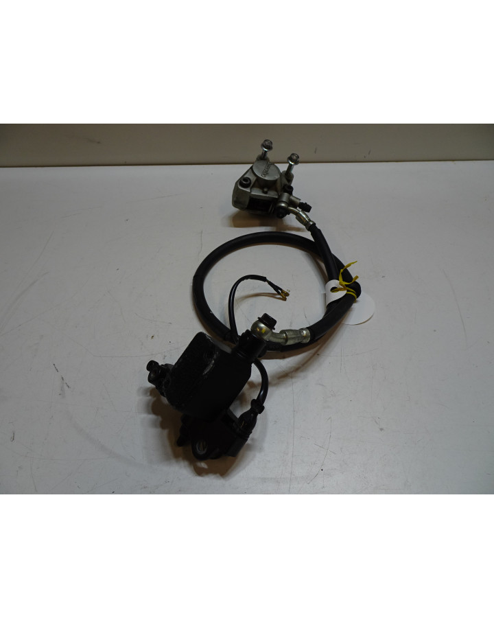 Yamaha Neos, frambroms