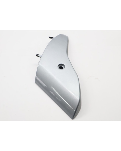 Vespa ET2/ET4/LX 50/125/150, kåpa framgaffel 2