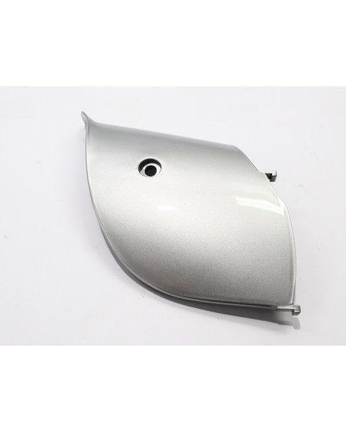 Vespa ET2/ET4 50, kåpa framgaffel 2