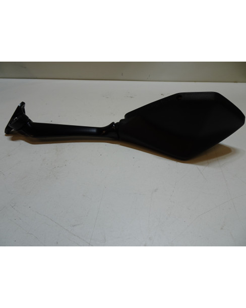 Kawasaki Ninja 400, spegel höger 2