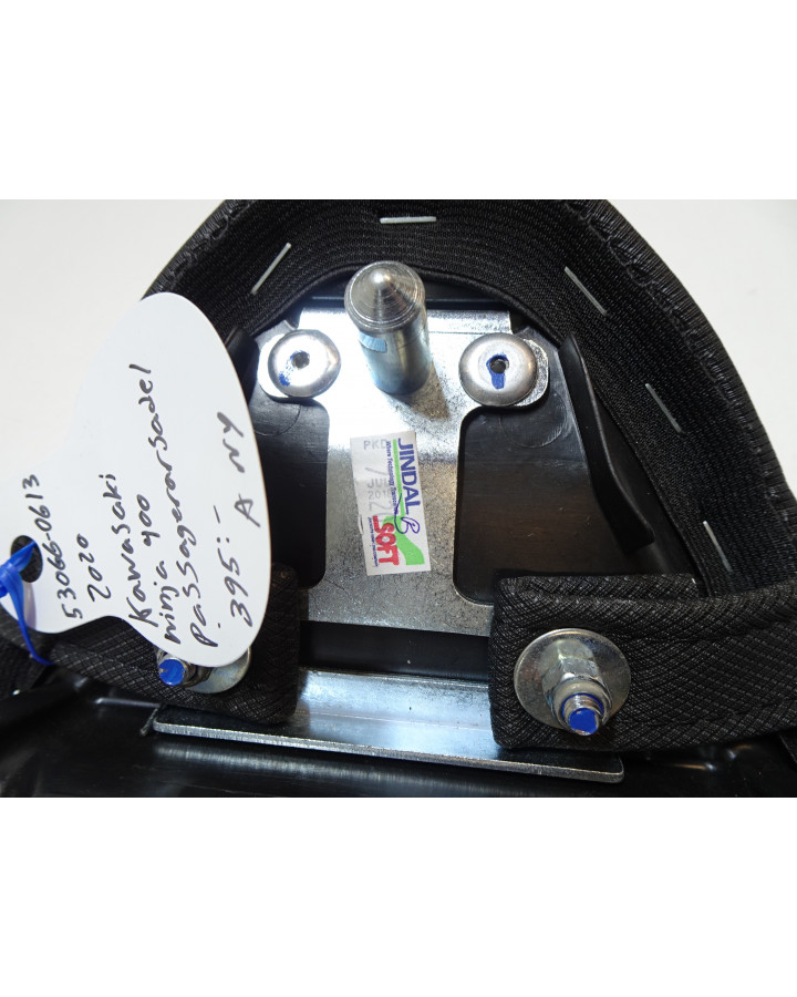 Kawasaki Ninja 400, passagerarsadel