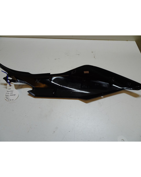 Kawasaki Ninja 400, bakre sidokåpa höger 2