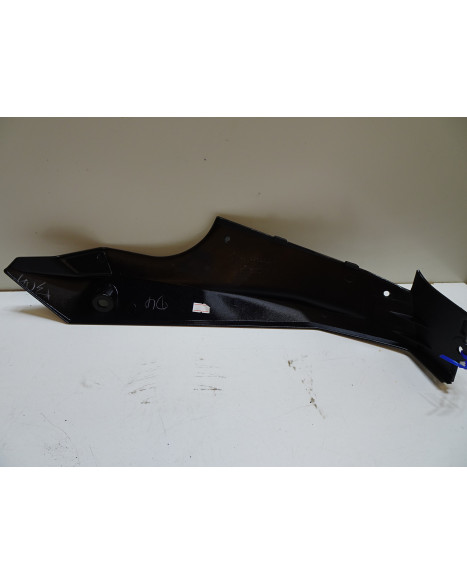 Kawasaki Ninja 400, underkåpa vänster