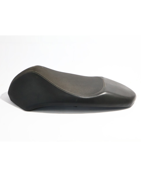 Peugeot Kisbee/Streetzone, sadel
