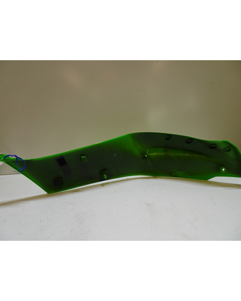 Kawasaki ZX10R, tankkåpa vänster 2