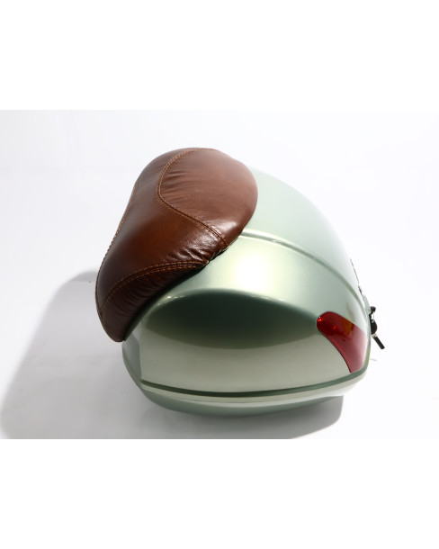 Vespa GTS 250, toppbox komplett 2