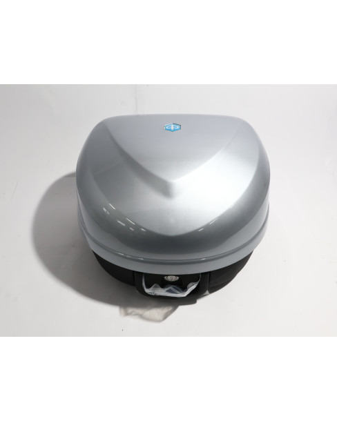 Piaggio Liberty 50/125, toppbox