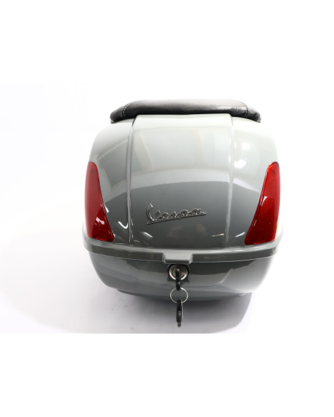 Vespa GT60 Aniversario, toppbox 2