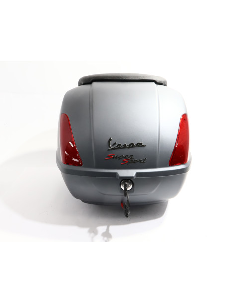 Vespa GTS Super Sport, toppbox
