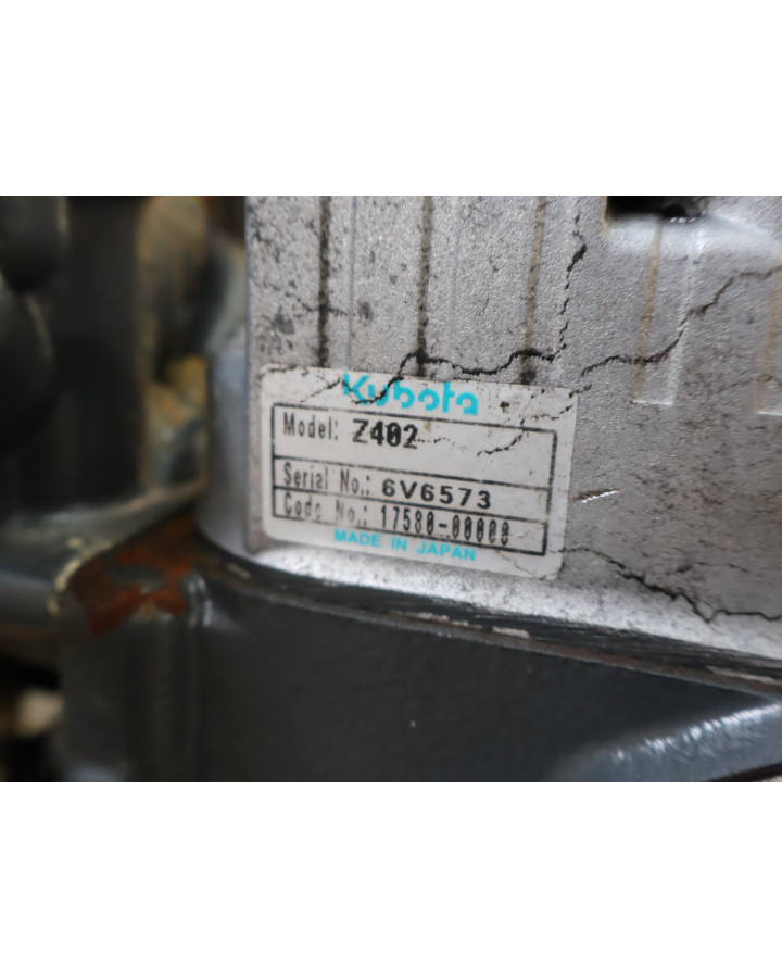 Kubota Z402 motor
