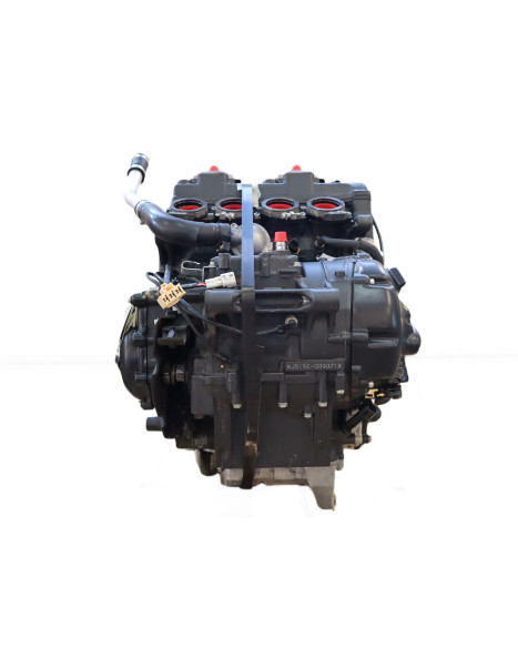 Yamaha YZF-R6, motor