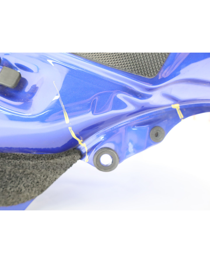 Yamaha YZF-R6, bränsletank