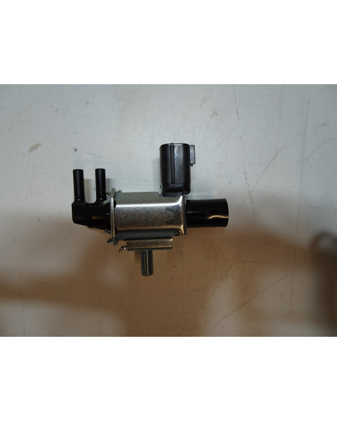 Kawasaki ZX10R, luftsolenoid 2