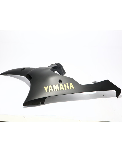 Yamaha YZF-R6, nedre sidokåpa vänster 2