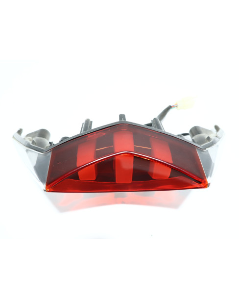 Peugeot Speedfight 4, baklykta LED